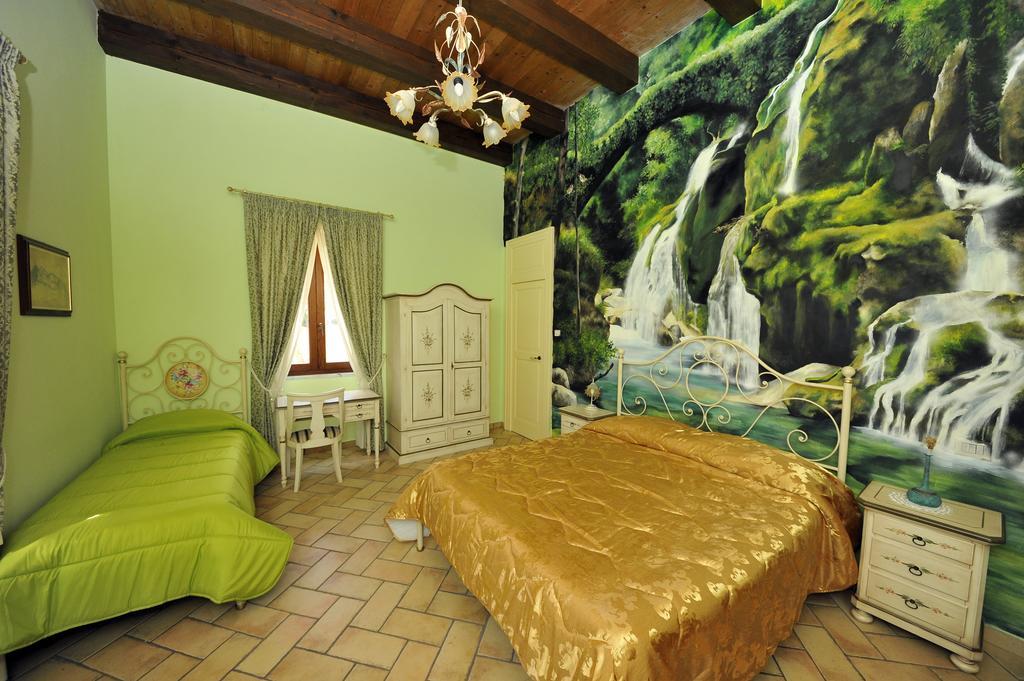 Agriturismo La Palazza Sala Consilina Kültér fotó